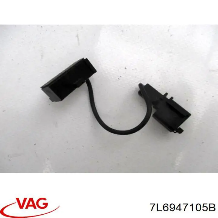 Плафон освітлення салону/кабіни VAG 7L6947105B ціна, від 7.62 USD