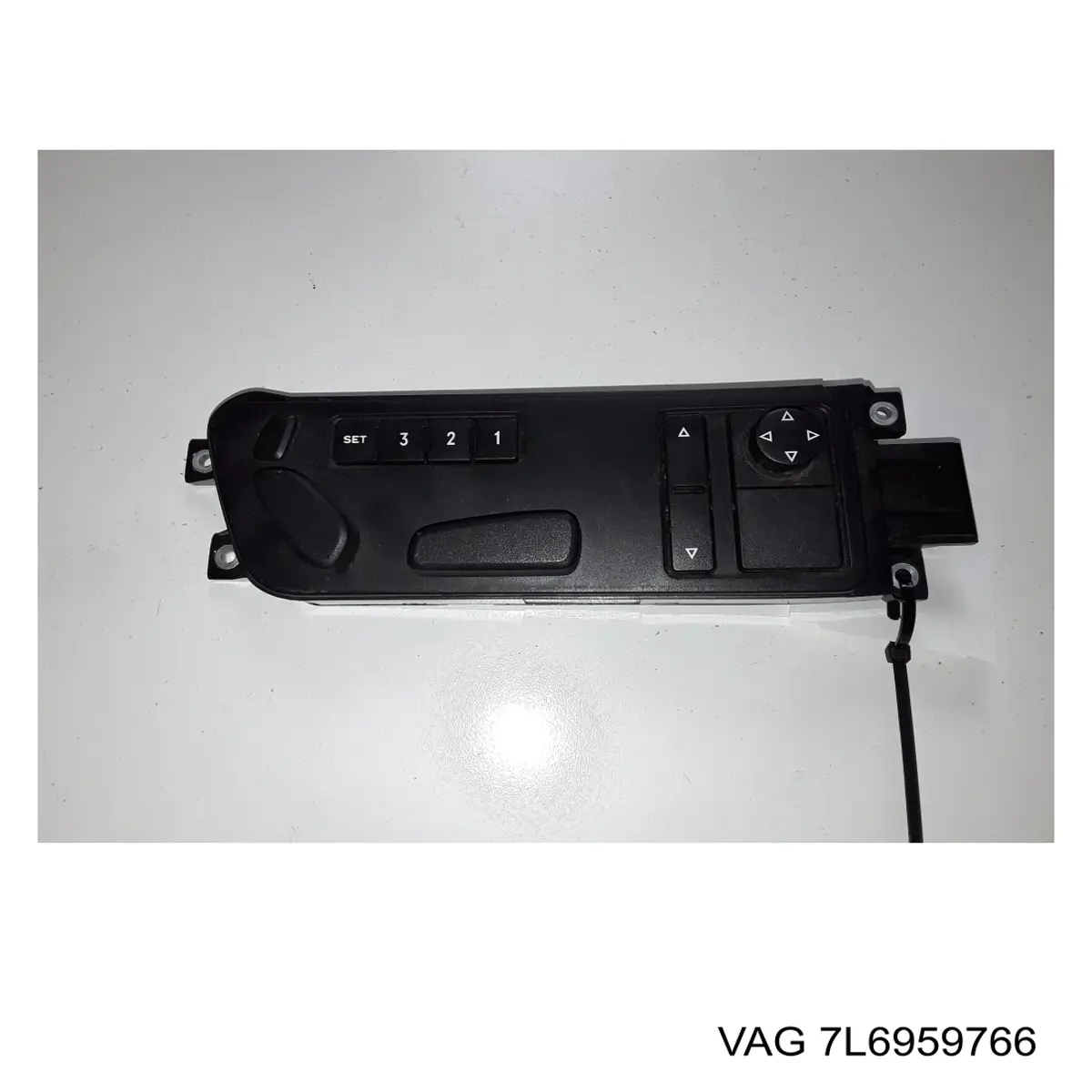  VAG 7L6959766 ціна, від 57.01 USD