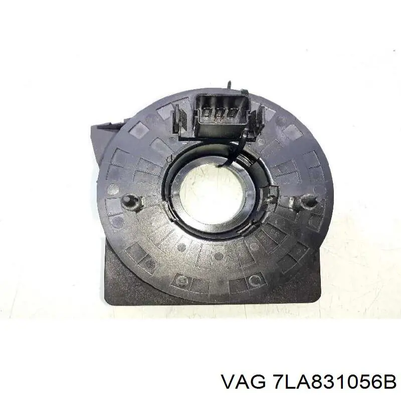 Двері праві передні 7LA831056B VAG