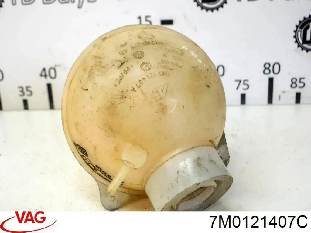 Купити 7M0121407C VAG Водяний бачок системи охолодження