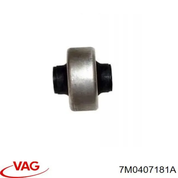 7M0407181A VAG Сайлентблок переднього нижнього важеля