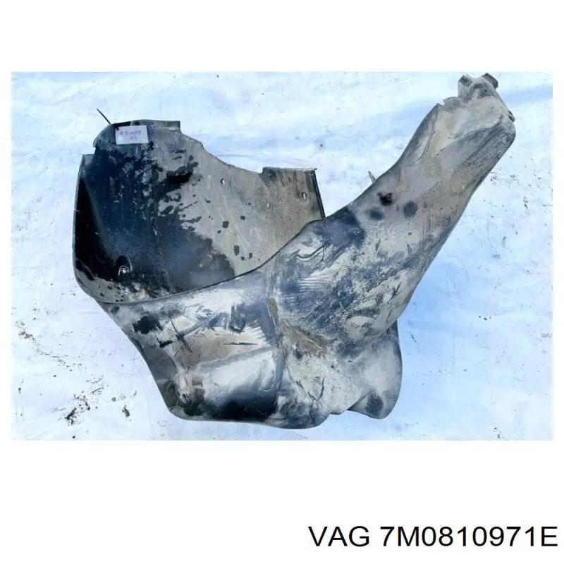 7M3810971B VAG Підкрилок заднього крила, лівий