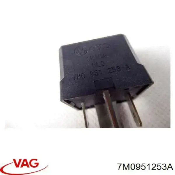 Реле вентилятора 7M0951253A VAG