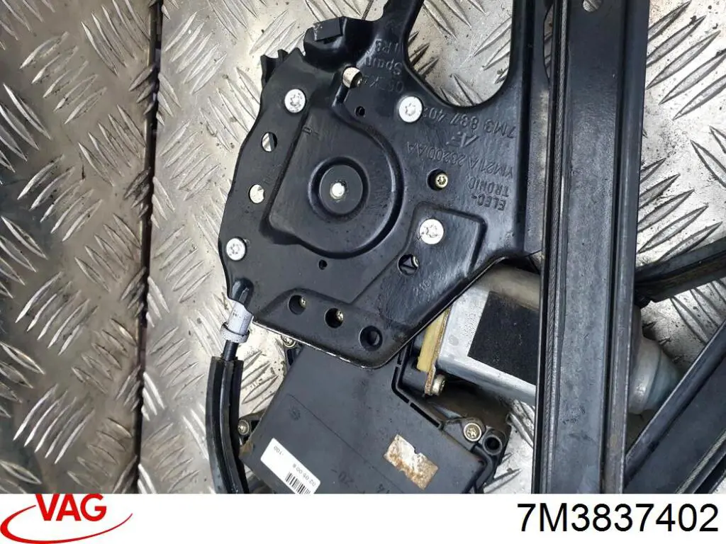  VAG 7M3837402 ціна, від 18.28 USD