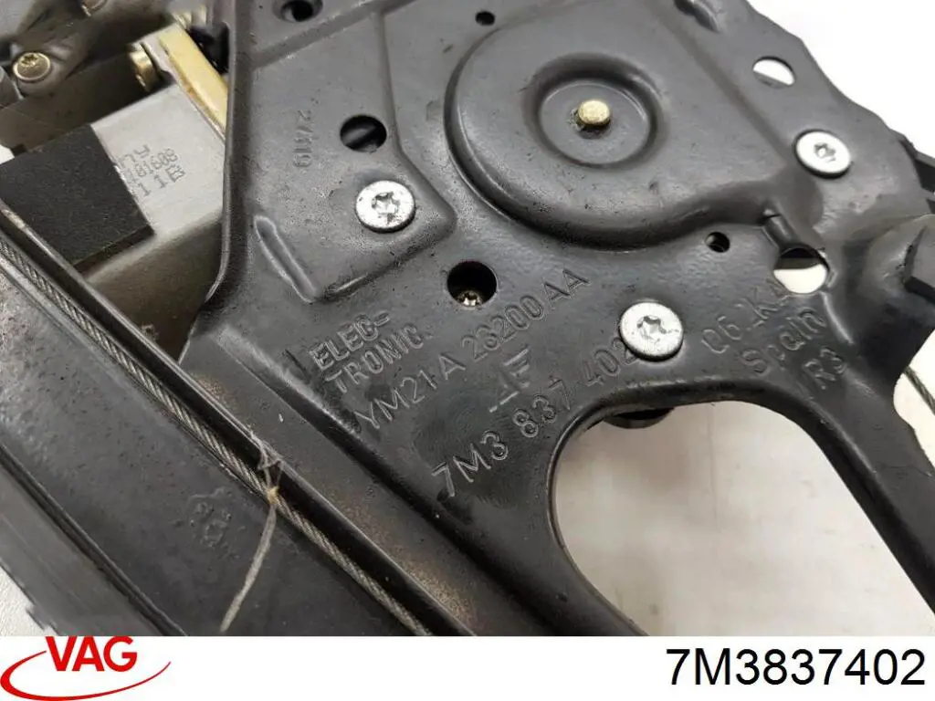 7M3837402 VAG 