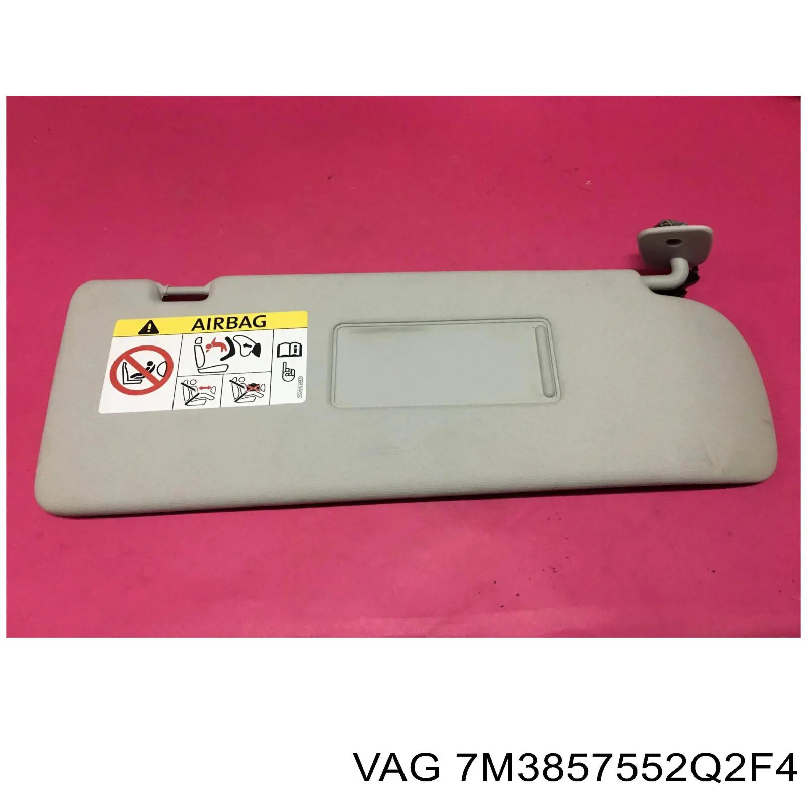 7N08575522F4 VAG Козирок протисонячний