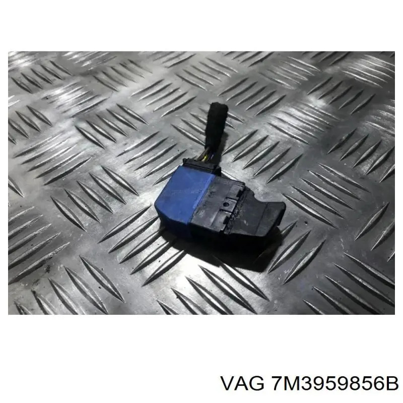Купити 7M3959856B01C VAG 