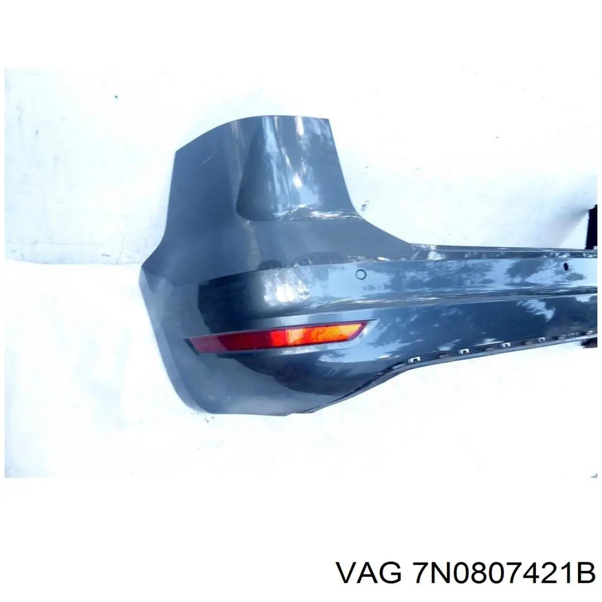 Купити 7N0807421B VAG Задній бампер