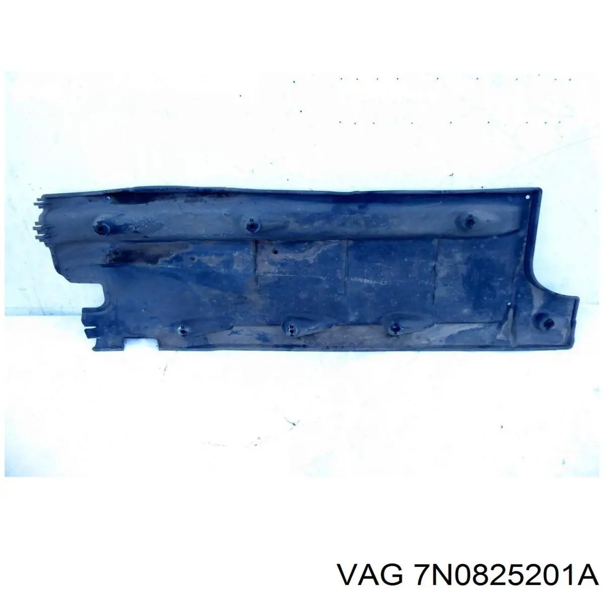 Захист днища, лівий VAG 7N0825201A ціна, від 50.68 USD