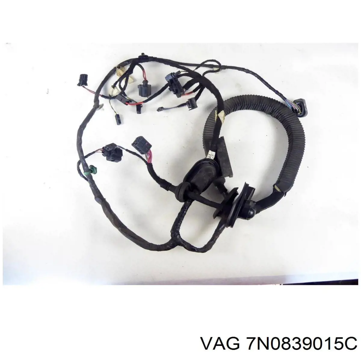 7N0839015P VAG Замок задніх дверей, лівих