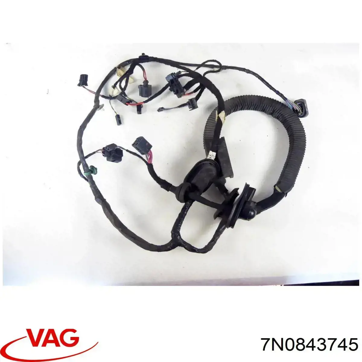 Купити 7N0843745 VAG 