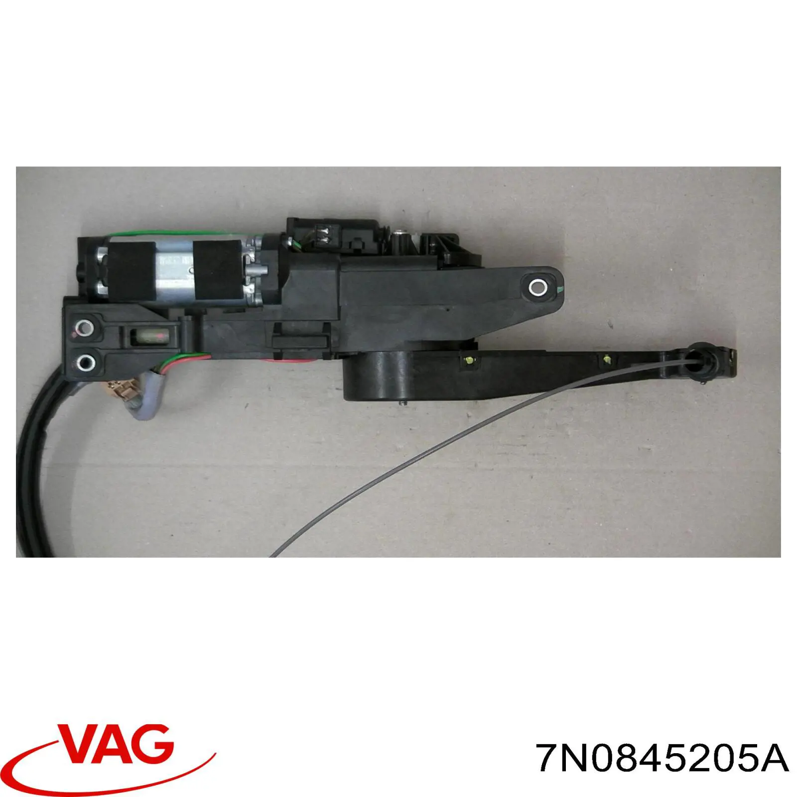 Скло задньої двері лівої VAG 7N0845205A ціна, від 57.50 USD