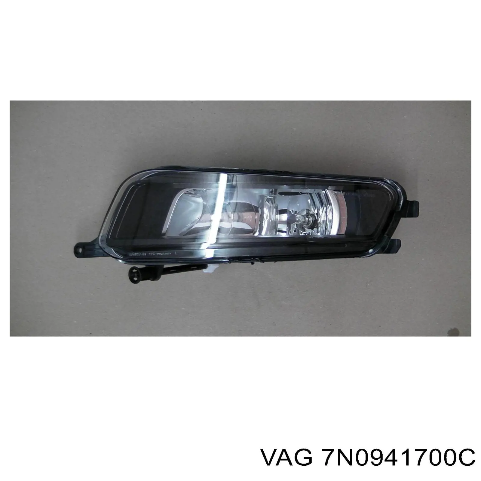 Купити 7N0941700 VAG Протитуманка права