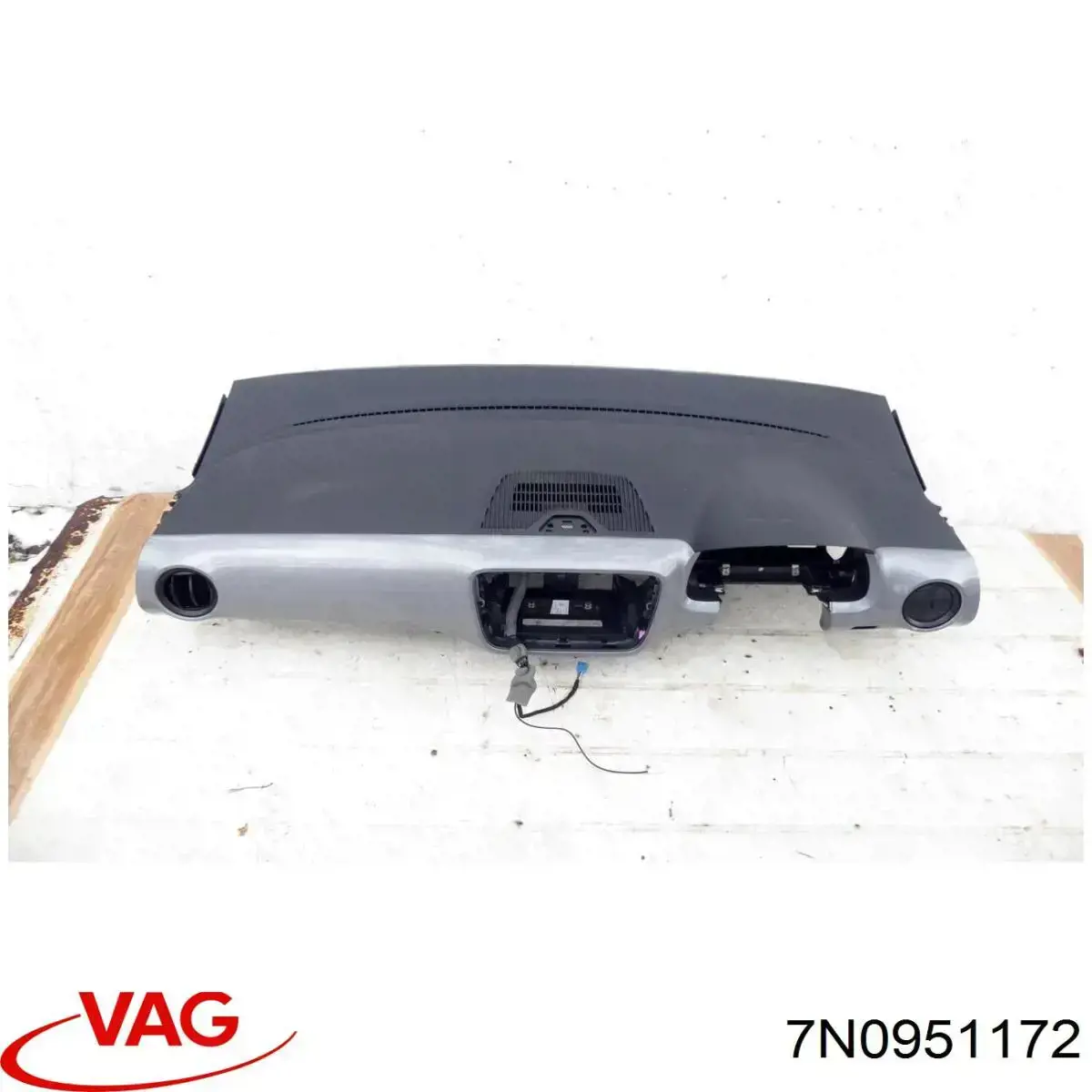 Купити 7N0951172 VAG 