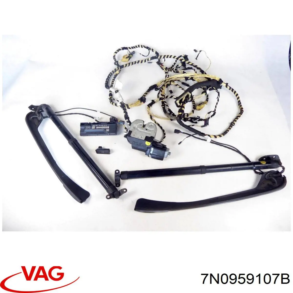 Купити 7N0959107C VAG Модуль керування (ЕБУ) відкриття кришки багажника/ двері 3-ї (5-ї)