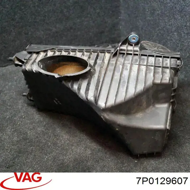 Купити 7P0129607 VAG Корпус фільтра