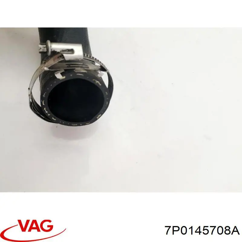 Шланг/патрубок интеркуллера 7P0145708A VAG