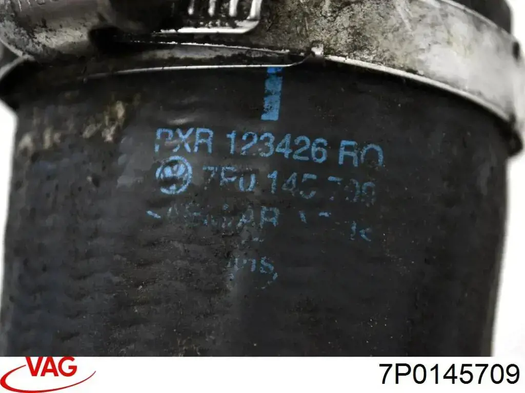 Патрубок повітряний VAG 7P0145709 ціна, від 11.39 USD