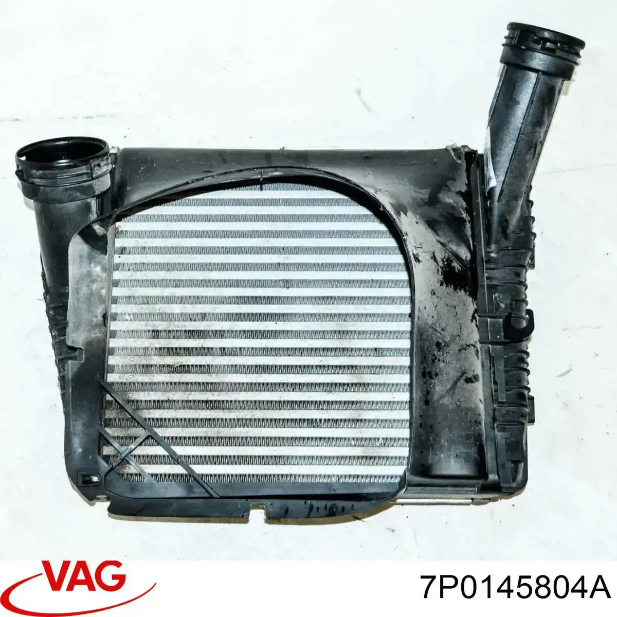Інтеркулер 7P0145804A VAG