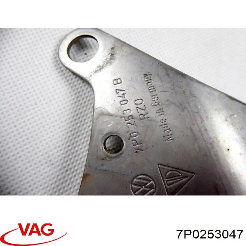7P0253047 VAG 