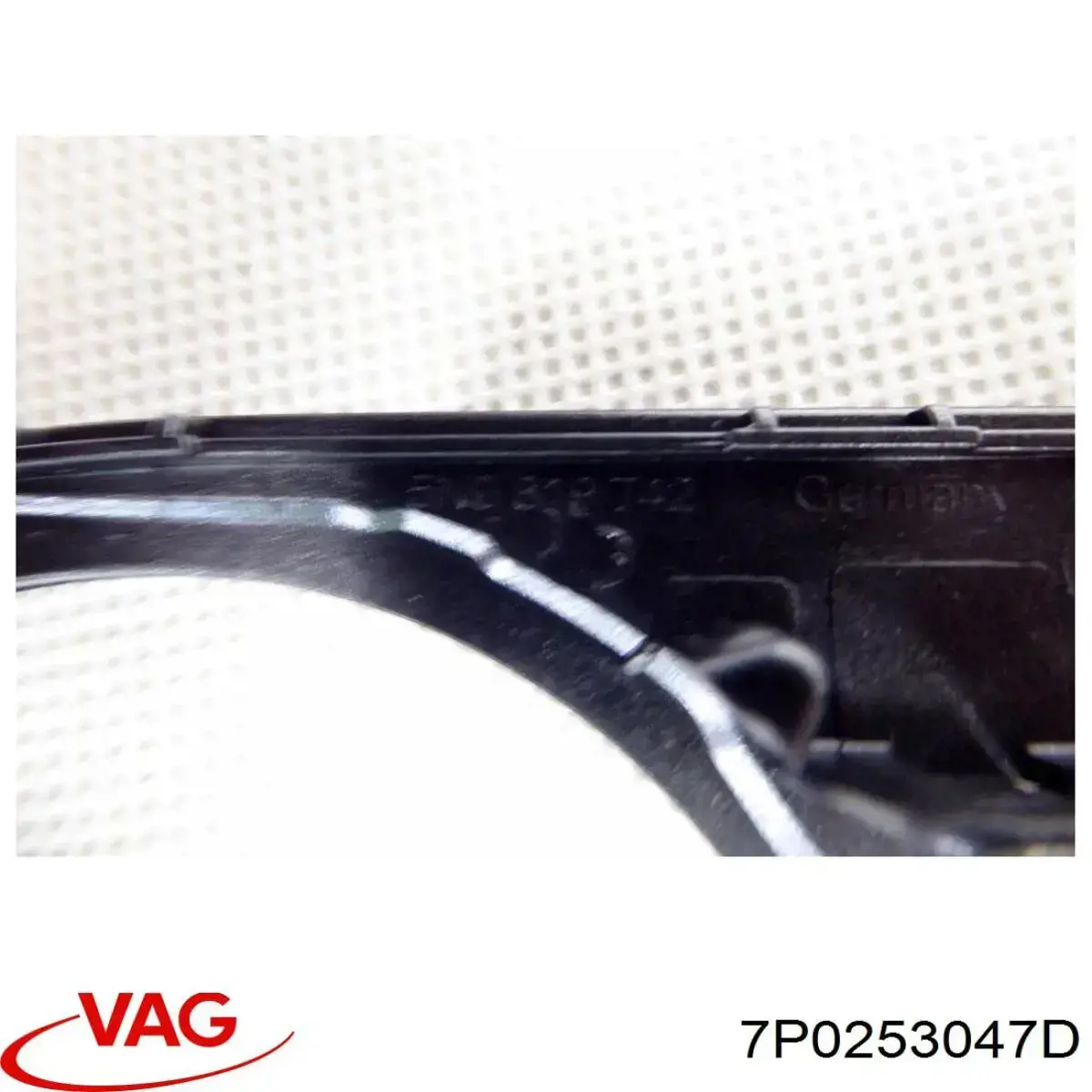  7P0253047D VAG