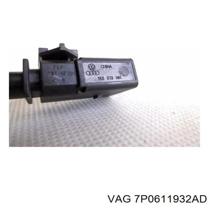  7P0611932AD VAG