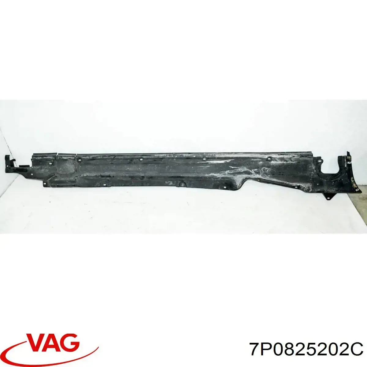 Захист днища, правий VAG 7P0825202C ціна, від 29.63 USD