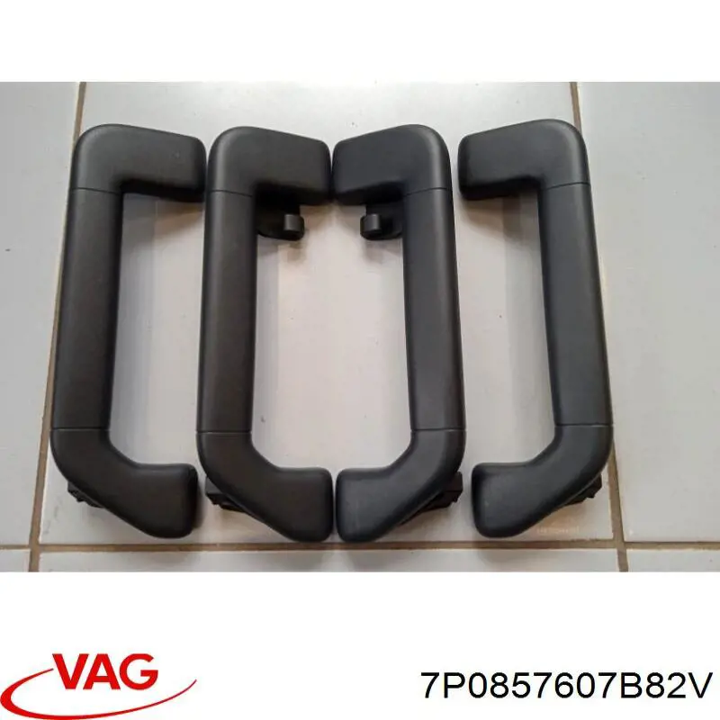 7P0857607B82V VAG 