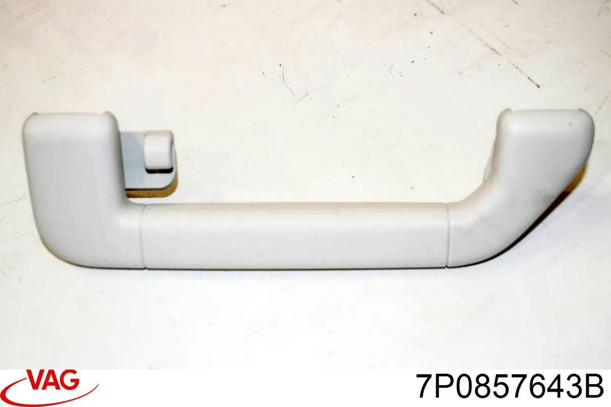 Купити 7P0857643B VAG 