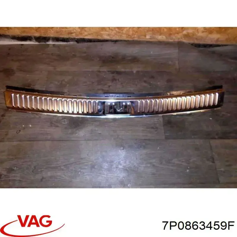 Облицювання задньої панелі багажника 7P0863459F VAG