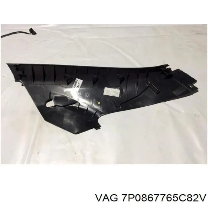 7P0867765D82V VAG 