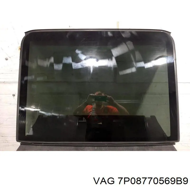 Кришка люка даху, задня VAG 7P0877056 ціна, від 107.69 USD