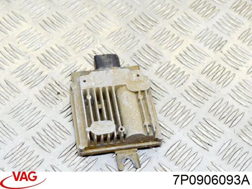 Модуль керування (ЕБУ) паливного насосу VAG 97061815102