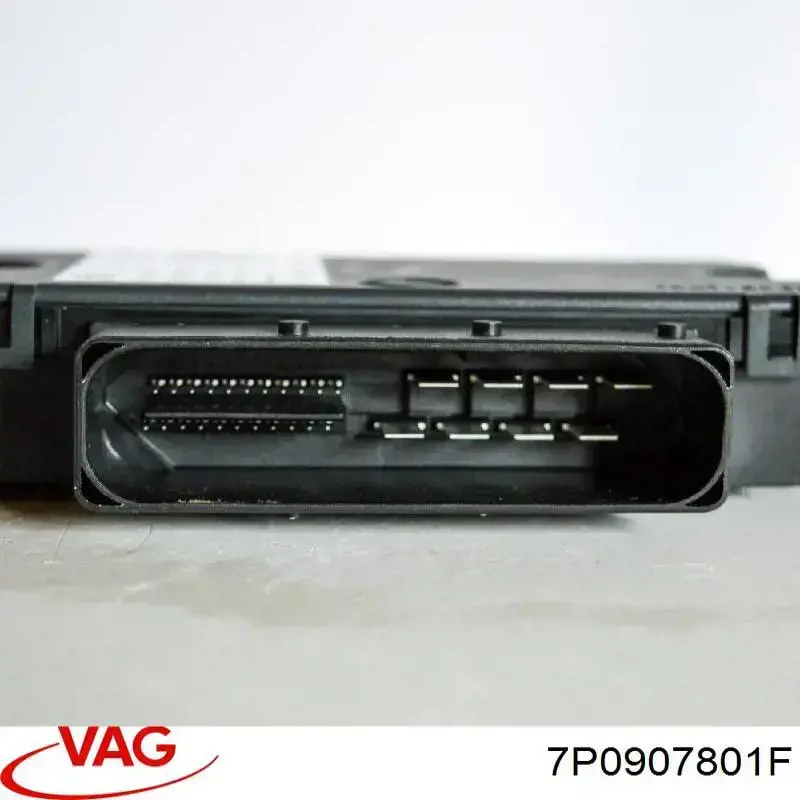 Блок керування (модуль) електромеханічного стояночного гальма VAG 7P0907801F ціна, від 12.42 USD