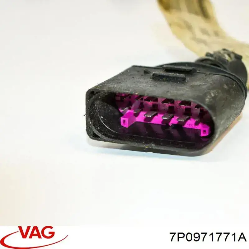 Купити 7P0971771A VAG 