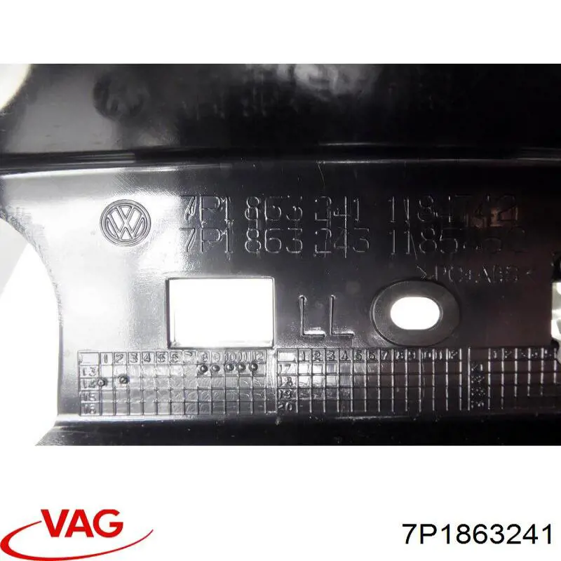 Купити 7P1863241 VAG Консоль панелі приладів