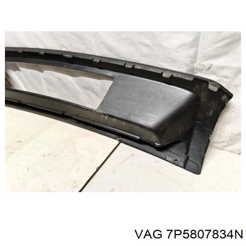 7P5807834N Porsche 