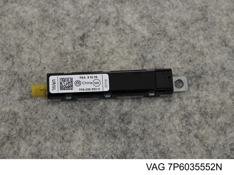 Підсилювач сигналу антени VAG 7P6035552N ціна, від 4.22 USD