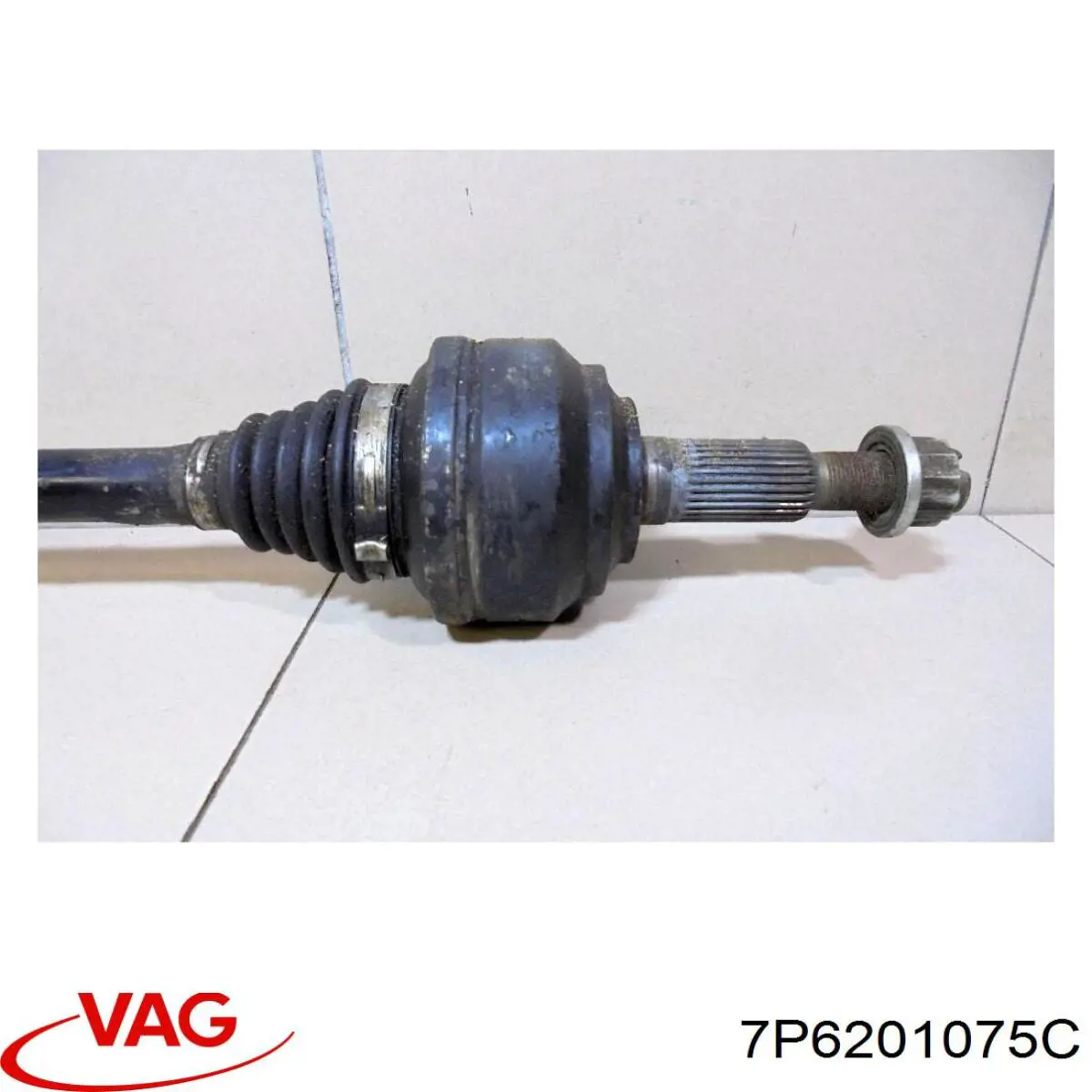 Б/бак VAG 7P6201075L ціна, від 112.49 USD