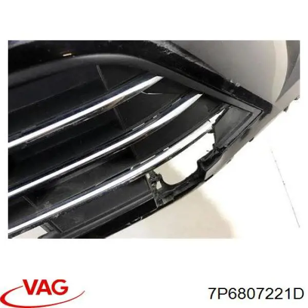 Передній бампер 7P6807221D VAG