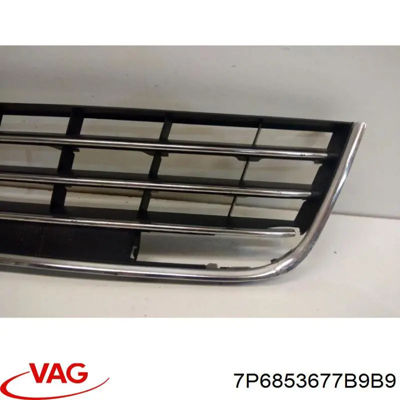 Купити 7P6853677B9B9 VAG Молдинг решітки переднього бампера, нижній