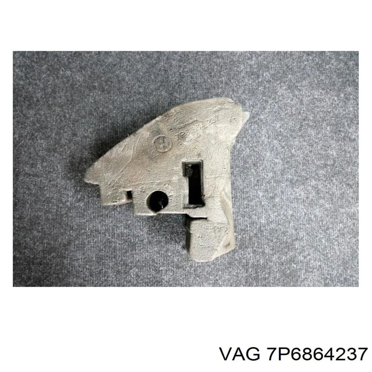 7P6864237B VAG 