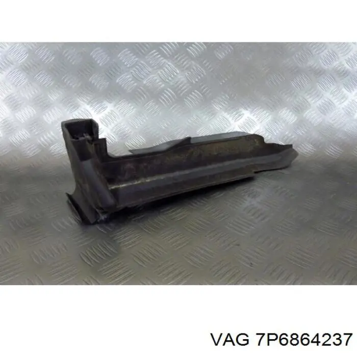  VAG 7P6864237B ціна, від 11.02 USD