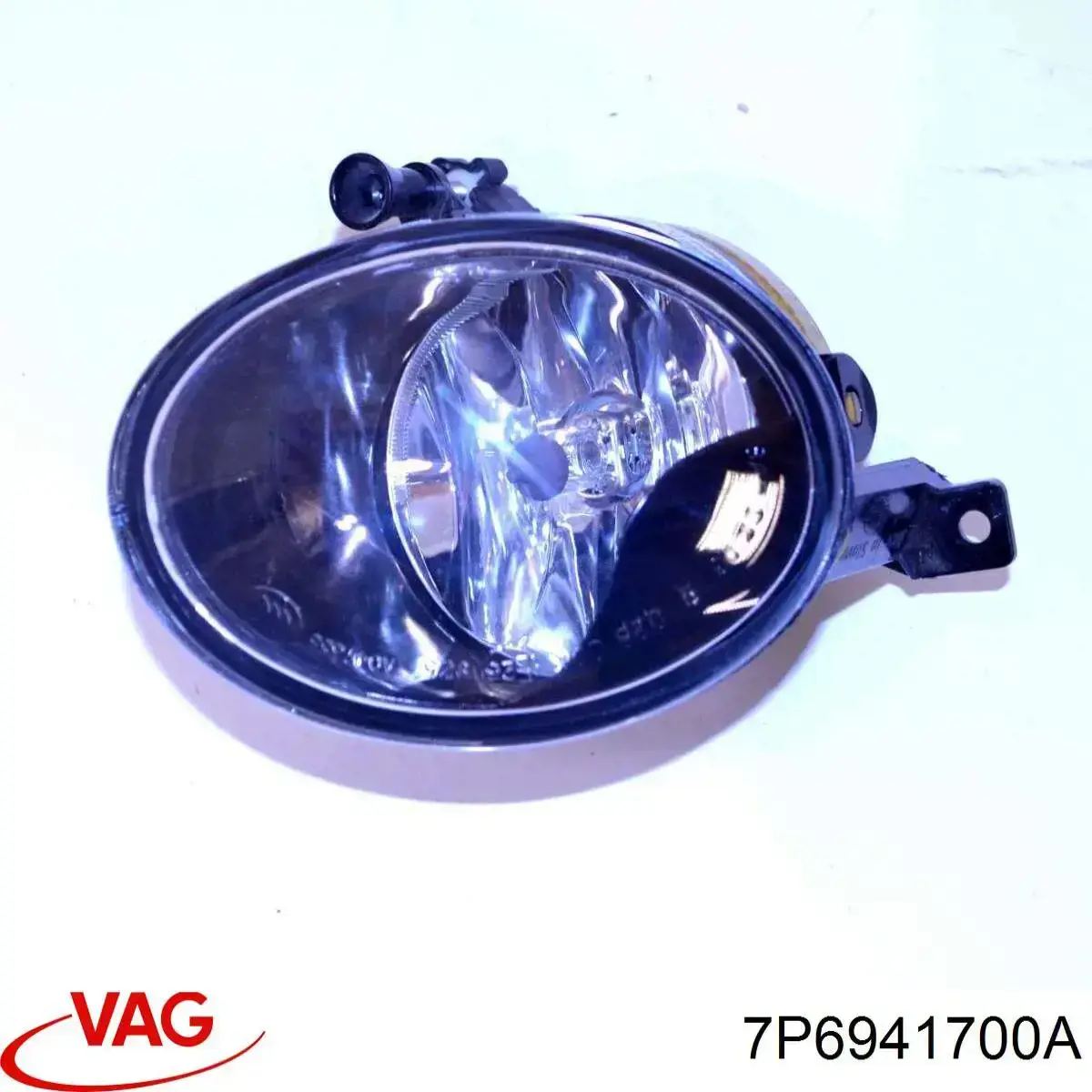 7P6941700A VAG Права протитуманні фари