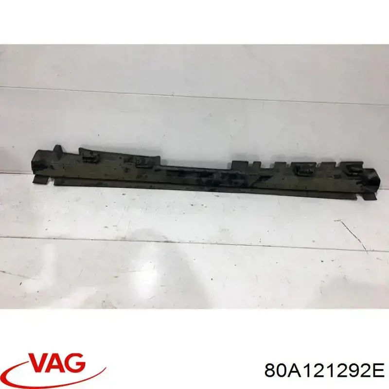 Повітропровід / дефлектор радіатора, верхній VAG 80A121292E ціна, від 41.18 USD