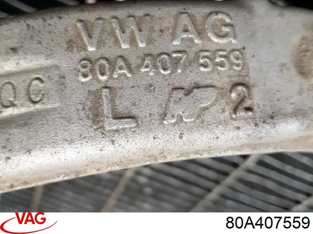Цапфа поворотного кулака AND 51407037 ціна, від 237.92 USD