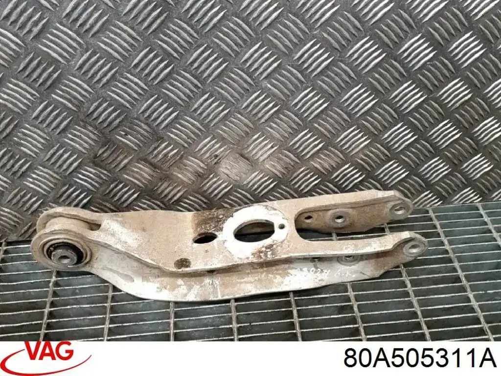 Важіль задньої підвіски нижній, лівий/правий VAG 80A505311A ціна, від 15.20 USD