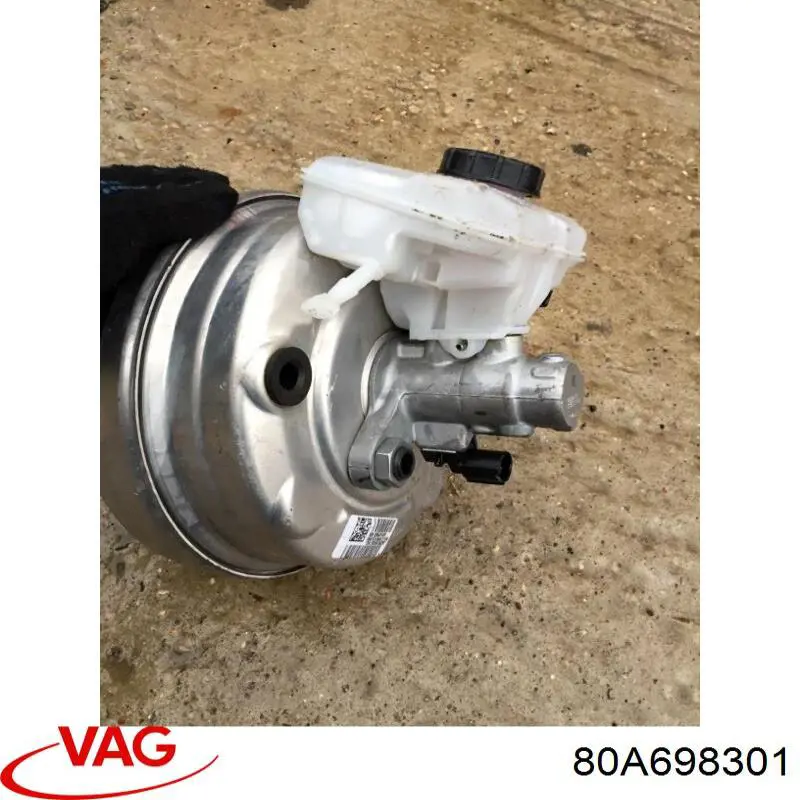 80A698301 VAG Бачок головного гальмівного циліндру