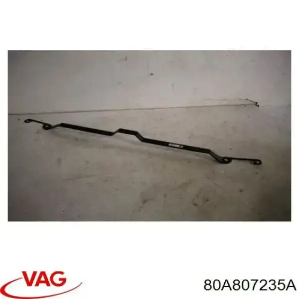 Купити 80A807235A VAG Кронштейн бампера заднього, центральний