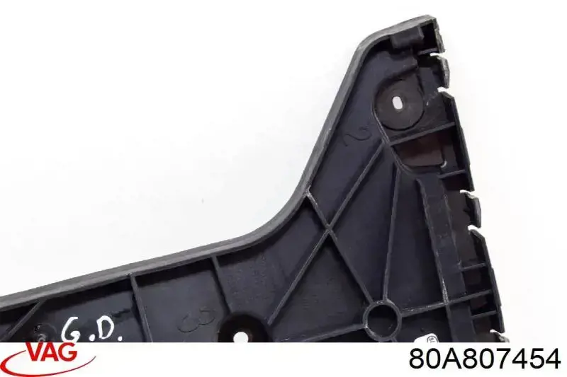 Направляюча заднього бампера, права FPS FP1221962 ціна, від 22.44 USD